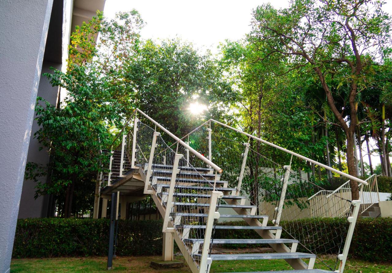 Getaway Residence At Cyberjaya Exterior foto